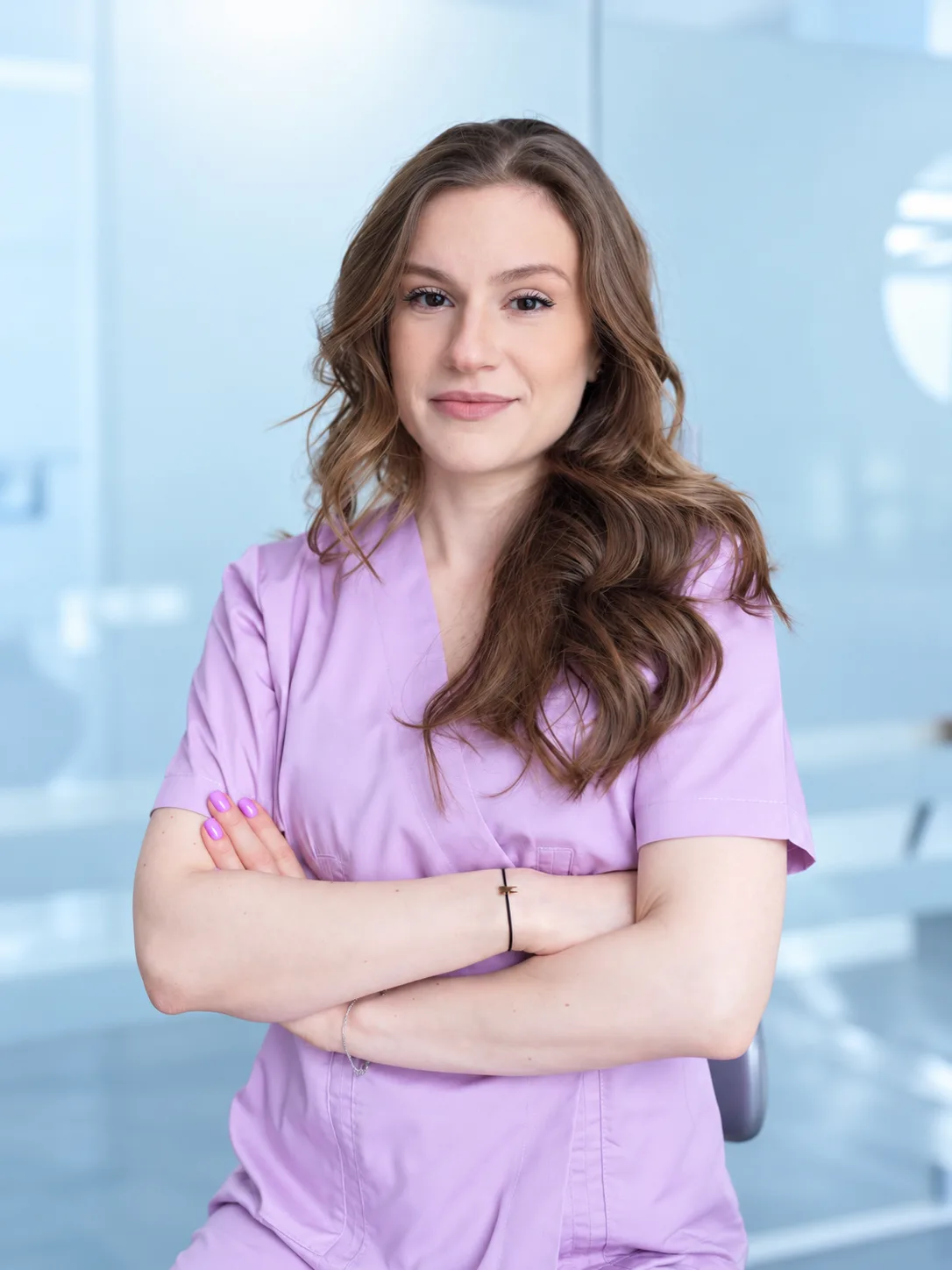 Ranya Dima, Medic stomatolog